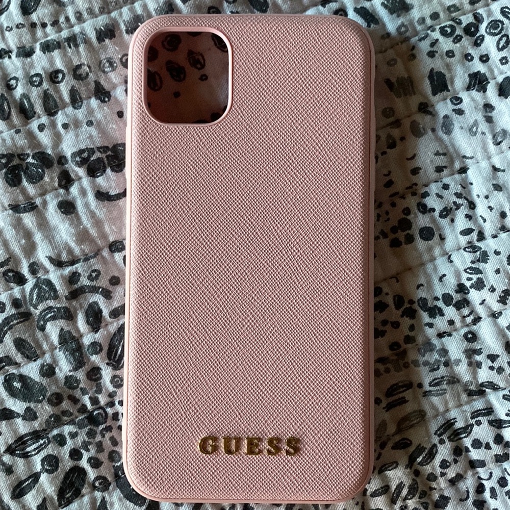 Baby pink guess iPhone XR case